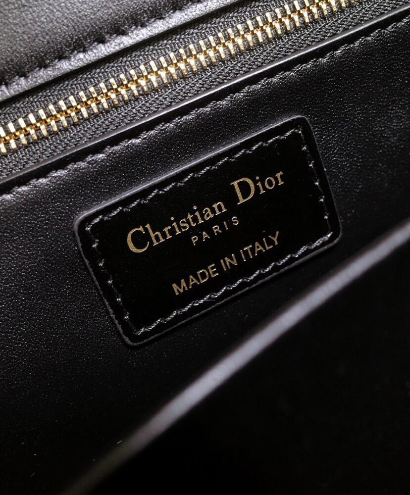 Christian Dior 30 Montaigne Flap Bag Leather Black